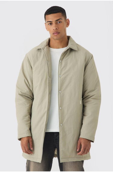 Man Tab Crinkle Longline Mac In Sand