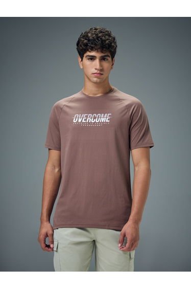 Men Typography Print Slim Fit T-Shirt