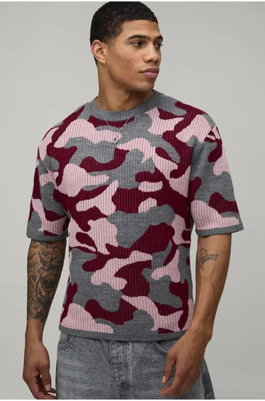Boxy Fit Camo Knitted T-Shirt - burgundy