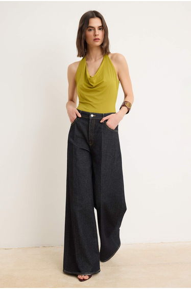 Oil Green Plain Fitted Halter Neck Tie-Detail Accessory Detail Snap Fasteners Stretchy Knitted Bodysuit