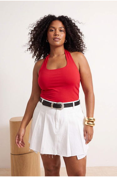Red Soft Drapey Fabric Cropped Knitted Large Size Undershirt