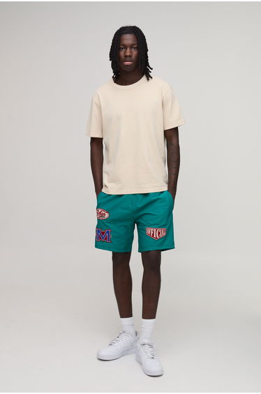 Relaxed Mid Length Multi Badge Nylon Short - green