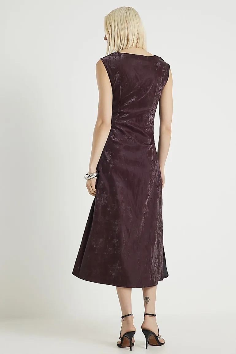 Red Hammered Faux Leather Cowl Neck Dress River Island Brown : Evening Dresses : VogaCloset Bahrain Red Hammered Faux Leather Cowl Neck Dress River Island Brown : Evening Dresses : VogaCloset Bahrain