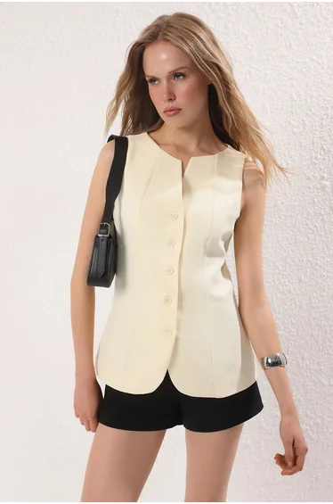 Yellow Regular Thick Strap Boat Neck Regular Woven Vest