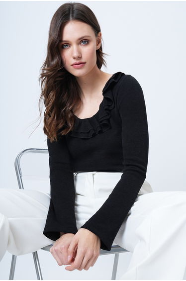Women's Black Wide Neck Ruffled Knitted Blouse