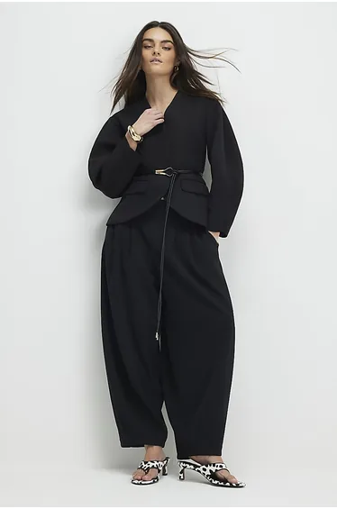 بنطلون بأرجل منفوخة بطيات - أسود