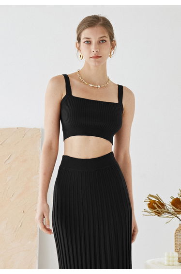 Ultra-Soft Ribbed Cami Knit Cropped Top in Black