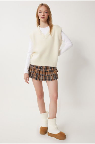 Women's Cream V Neck Knitted Sweater