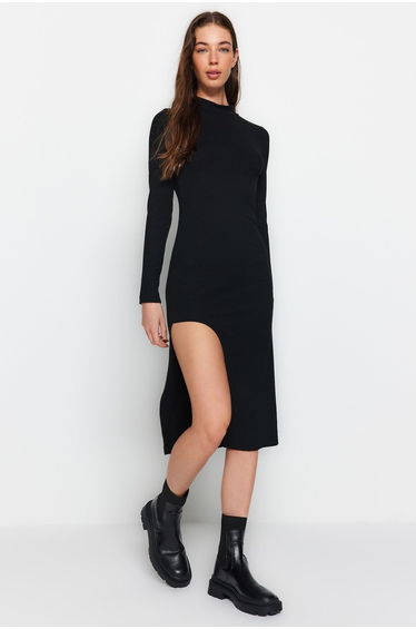 Black Bodycon Midi Dress with Long Sleeves