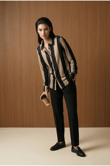 MY FASHION Striped Velvet Weave Button Shirt