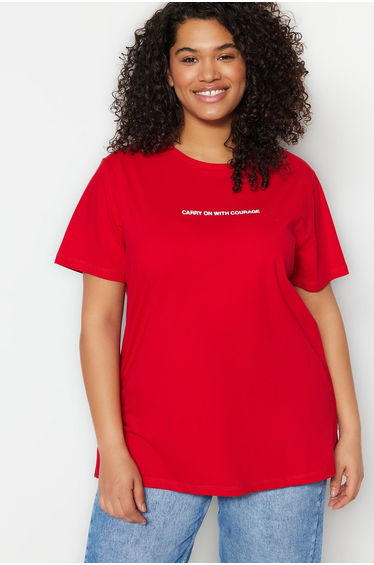 Plus Size T-Shirt - Red - Relaxed fit