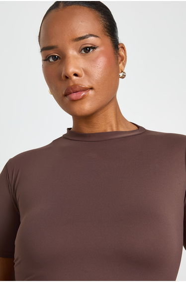 Plus Second Skin Crew Neck Everyday Tee - chocolate product thumbnail 4