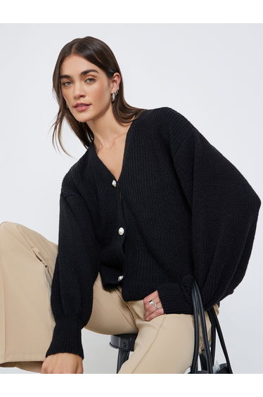 Elegant Black Knit Buttoned Cardigan
