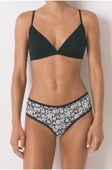 Wide Brazilian panty with black printed microfiber