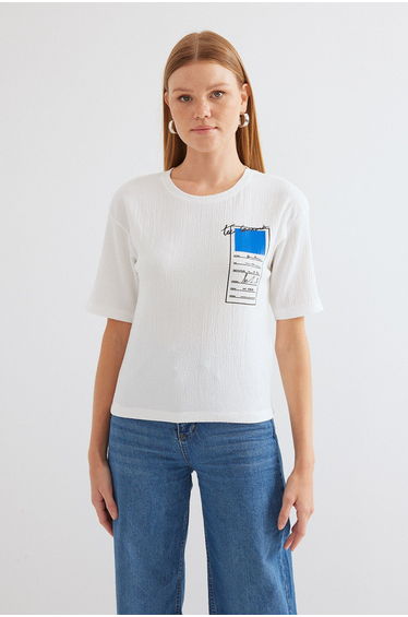Printed Knitted Basic T-Shirt