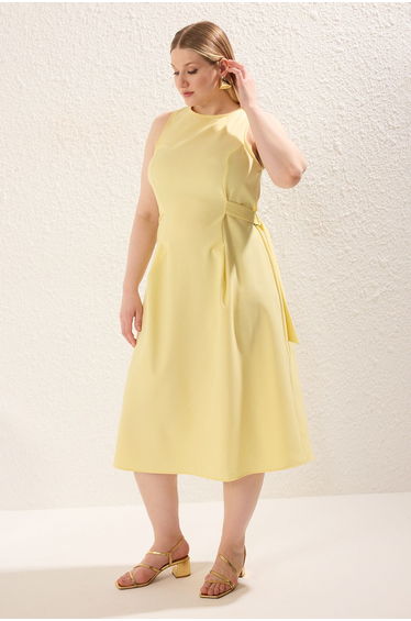 Light Yellow Waist Adjustable Accessory Midi Length Woven Plus Size Dress