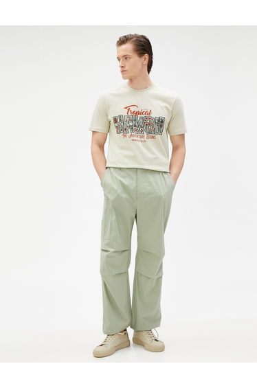 Slogan Printed T-Shirt Crew Neck Short Sleeve Slim Fit