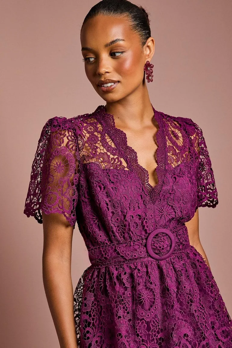 Petite Short Sleeve V Neck Tiered Lace Midi Dress Coast Fashion Purple :  Dresses : VogaCloset Oman