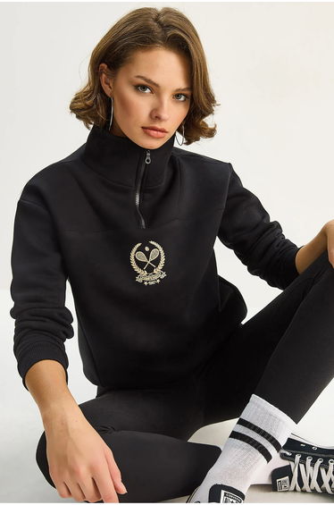 LUCCI Embroidery Zipper Collar Sweatshirt