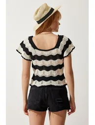Women's Black Cream Openwork Knitwear Blouse - 4