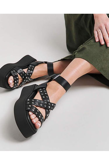 Studded Cross Flatform Sandal Ex Wide