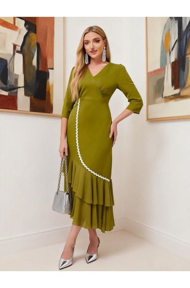 Green V-Neck Ruffle Hem Midi Dress