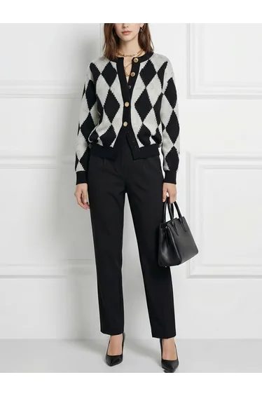 Long Sleeves Buttoned Plaid Round-Neck Cardigan Tops