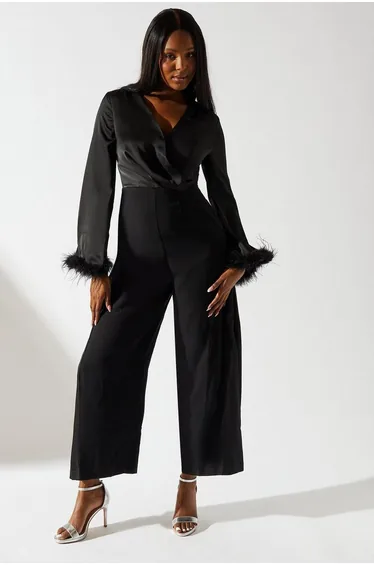 جمبسوت ساتان بتصميم لف بأساور ريش 