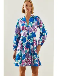 Women's V-Neck Button Detailed Floral Patterned Dress - 3