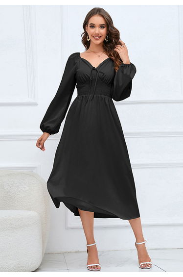 Sweetheart Neck Tie Front Midi Dress in Black