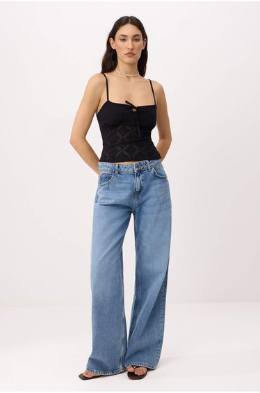 Black Fitted/Bodycon Window Detail Tied Crop/Short Textured Knitted Blouse