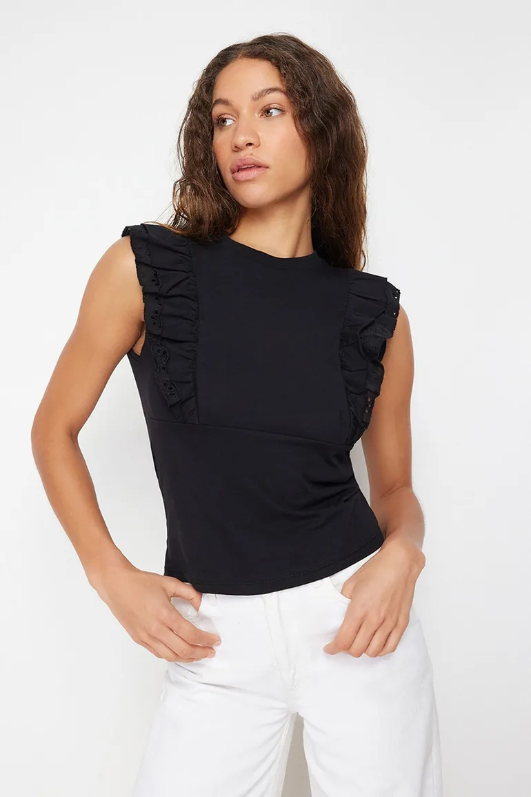 Black Embroidery Detailed Knitted Blouse - 2