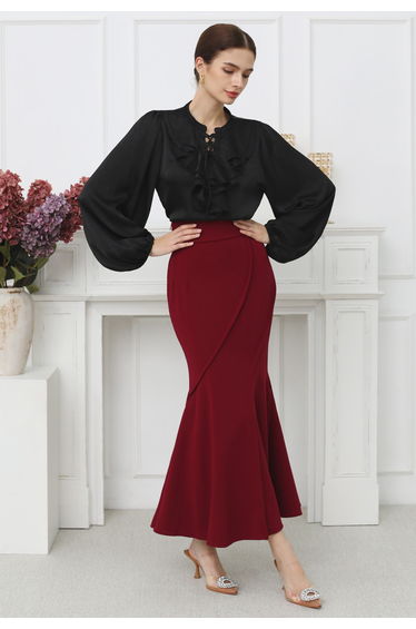 Tiered Ruffle Bubble Sleeve Textured Satin Top in Black
