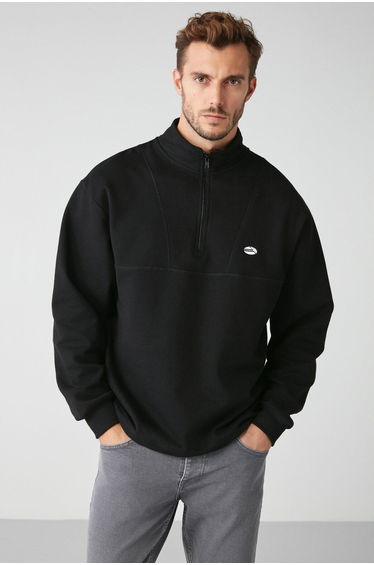 Radiant Men's Half Zipper High Neck Embroidered Black Sweatshirt