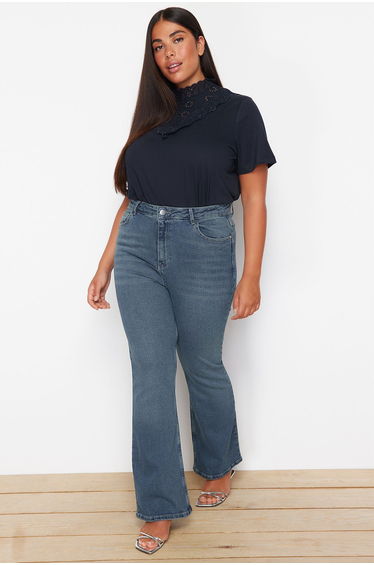 High Waist Flared Jean