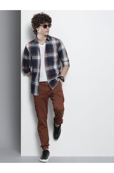 Men Brown Solid Slim Fit Cargo Pants