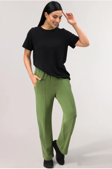 Good To Go Track Pants - CORE DARK MUSK GREEN