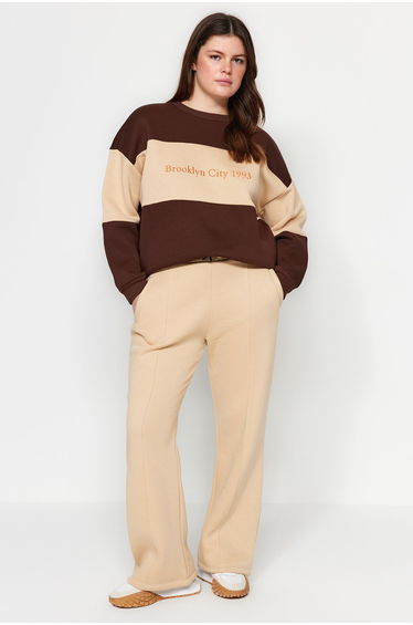 Brown Thick Fleece Inside Embroidery Detailed Knitted Sweatshirt
