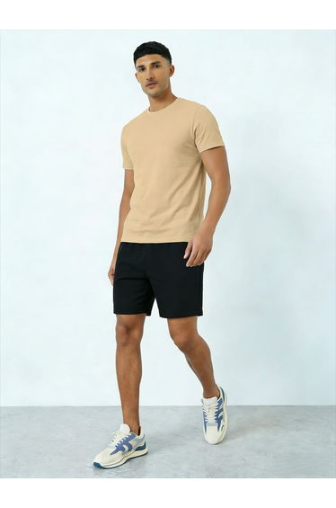 Men Solid Round Neck T-Shirt and Shorts Co-Ords