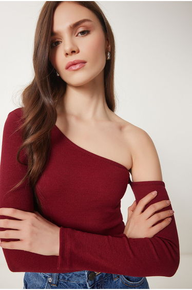 Women's Burgundy Off-Shoulder Corduroy Knitted Blouse