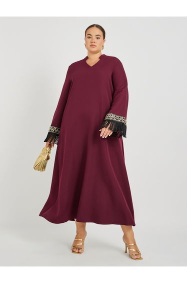 Plus Size Solid Collared Jalabiya with Lace and Tassel Detail