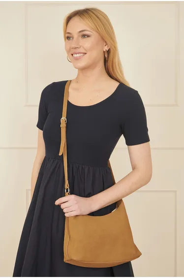 حقيبة كروس يومي باللون البيج