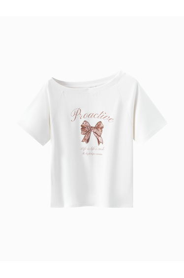 Women's Bow Graphic Short Sleeve Top