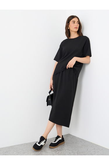 Relaxed Fit Solid Top and Midi Skirt Co-Ords