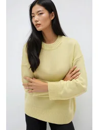Crew Neck Cozy Sweater - 2