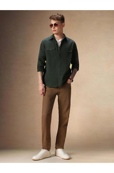 Men Spread Collar Cotton Relaxed Fit Shirt