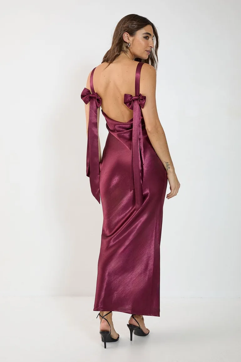 Satin Cowl Back Bow Strap Bias Cut Maxi Dress Nastygal : Evening Dresses : VogaCloset Kazakhstan Satin Cowl Back Bow Strap Bias Cut Maxi Dress Nastygal : Evening Dresses : VogaCloset Kazakhstan