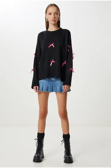 Women's Black Bow Detailed Knitwear Sweater