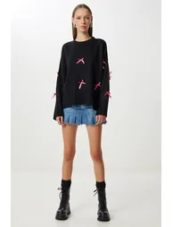 Women's Black Bow Detailed Knitwear Sweater