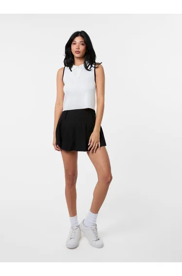 Half Zip Crop Polo Top With Contrast Piping